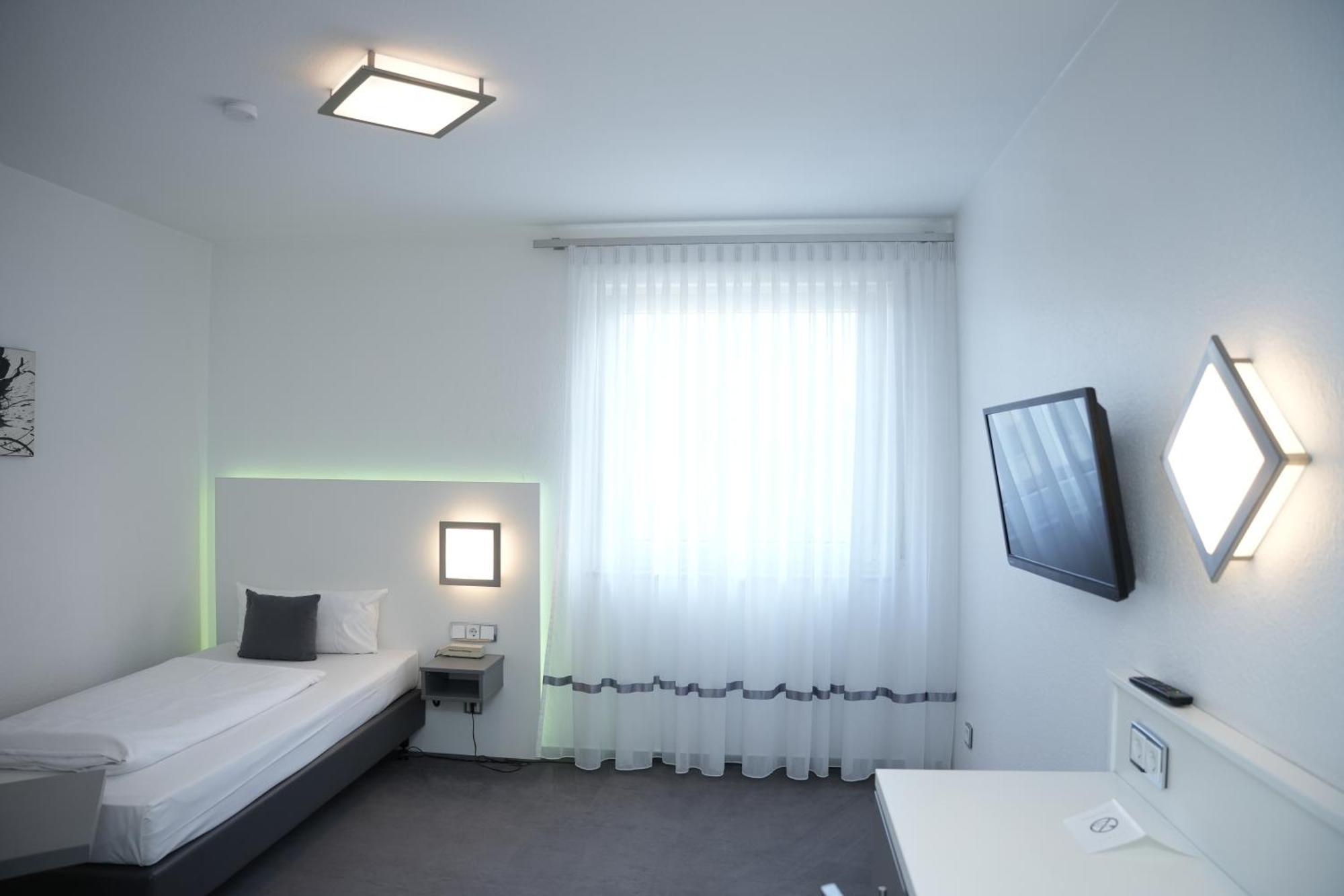 Weber Hotel Mannheim Exterior photo